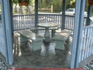 Round Roman Table Set2